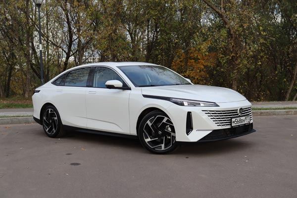 Тест-драйв Changan Lamore