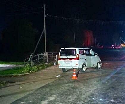 В Верхнекамском районе пьяный бесправник на «Ниссане» сбил трех пешеходов