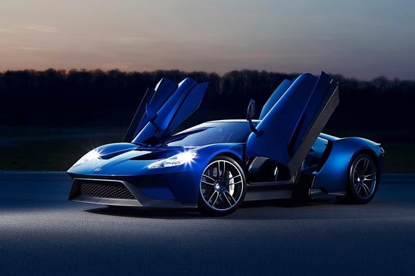 Тест-драйв Ford GT