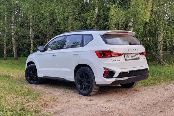 Тест-драйв Jetta VS5