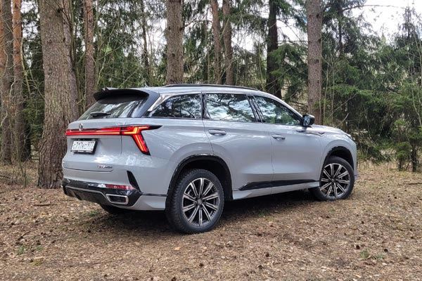 Тест-драйв Changan CS75 Plus