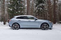 Тест-драйв Seres Aito M5