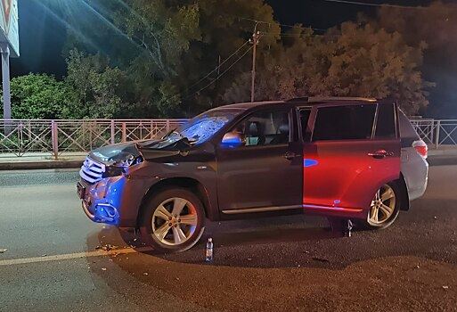 Кроссовер задавил мужчину на Димитровском мосту в Новосибирске