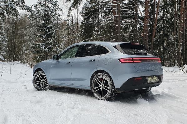 Тест-драйв Seres Aito M5