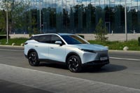 Тест-драйв Omoda C7