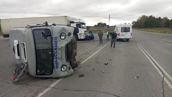 Женщина погибла в ДТП с машиной инкассаторов и КамАЗом в Чановском районе