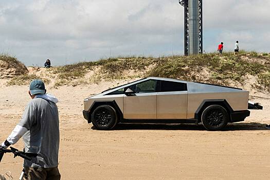 Электрокар раздробил ноги участнику фестиваля Burning Man в США