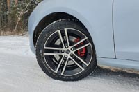 Тест-драйв Seres Aito M5