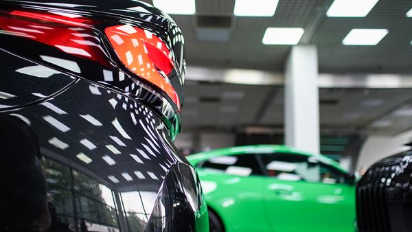 Алиханов оценил рост цен на авто из-за изменений в утильсборе