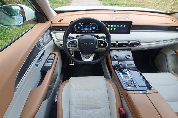 Тест-драйв Jetour X70 Plus