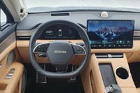 Тест-драйв Seres Aito M5