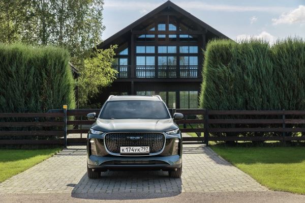 TENET объявил о старте продаж нового кроссовера T8