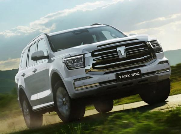 Названы конкуренты гибридной версии внедорожника TANK 500