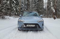 Тест-драйв Seres Aito M5