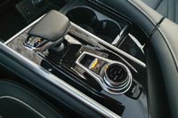 Тест-драйв Changan CS95