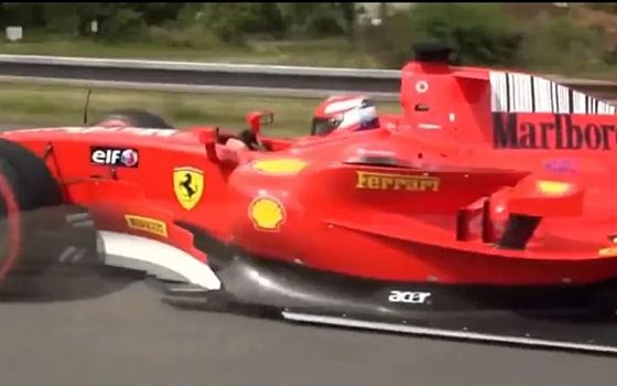 Чешская полиция задержала водителя болида в ливрее «Феррари». Он гонял по дорогам с 2019 года