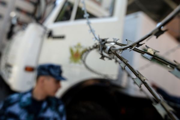 МВД сообщило о нехватке почти трети сотрудников конвойных подразделений