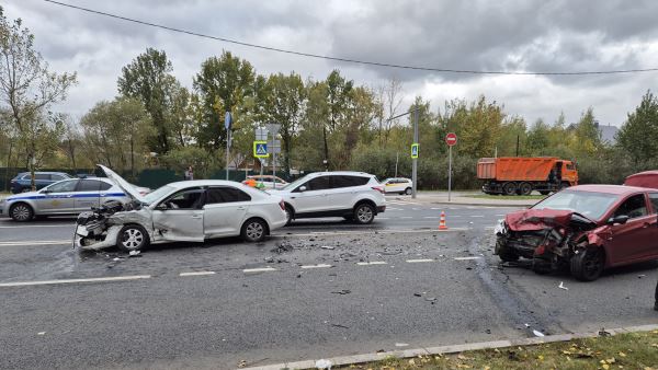 В России произошло 698 ДТП за минувшие выходные