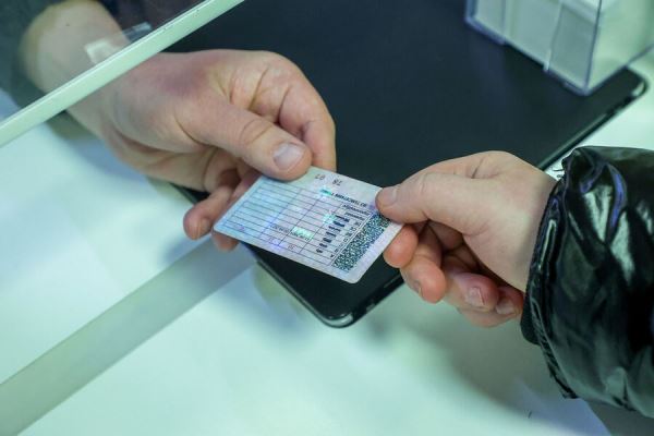 В Госдуме объяснили, как водители смогут вернуть отозванные из-за болезни права