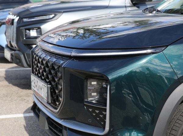 Изменение цен на новые автомобили произошло в сентябре у 13 марок