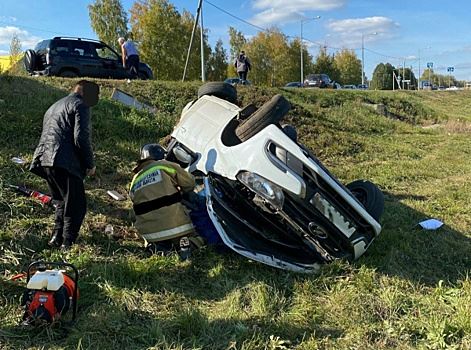 В Самарской области 3 октября в аварии на трассе погиб водитель